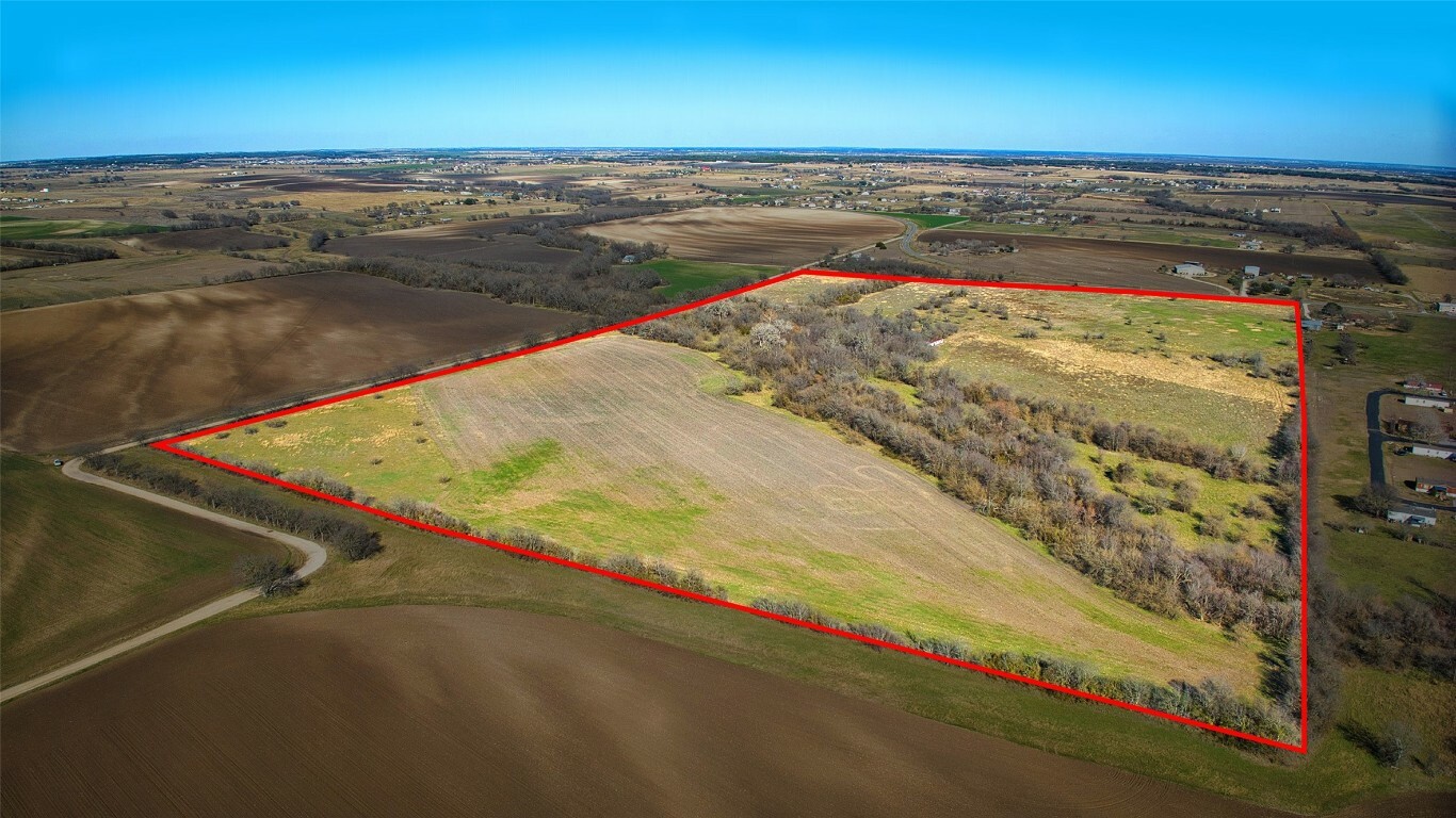 Property Photo: 657 Fm 1105 TX 78626