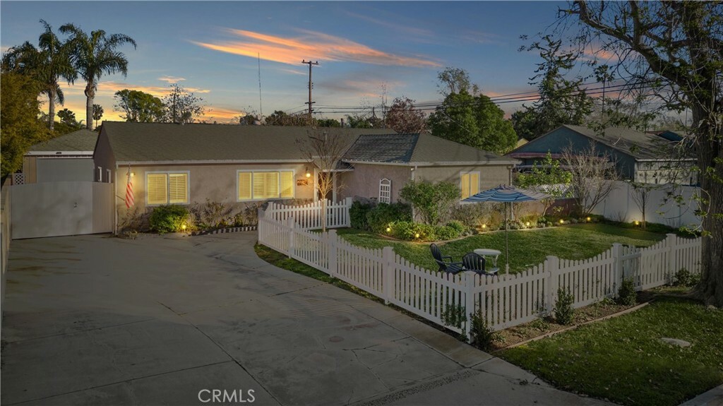 Property Photo:  2100 Monrovia Avenue  CA 92627 