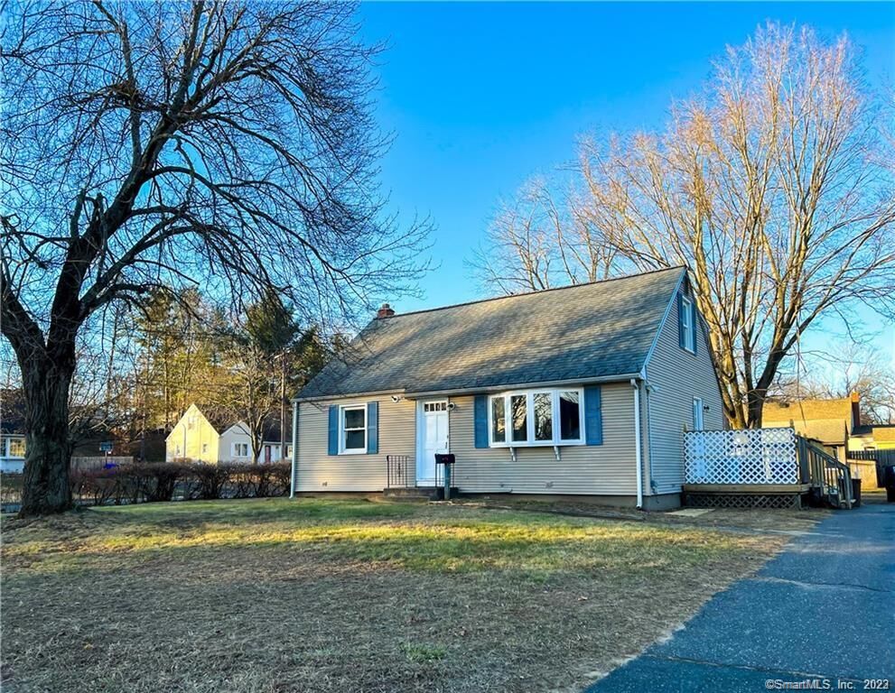 Property Photo: 17 Dale Road CT 06082