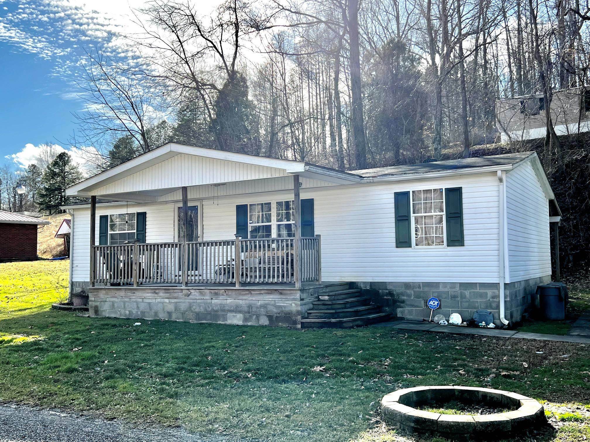Property Photo:  1250 W Rose Road  KY 41102 