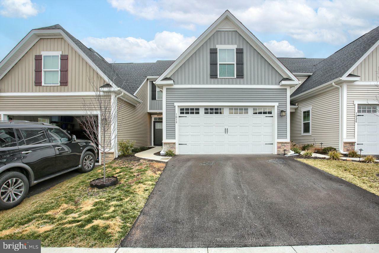 Property Photo: 1018 Tibor Lane PA 17110