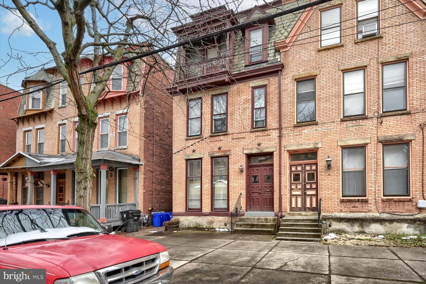 Property Photo:  1619 Green Street  PA 17102 