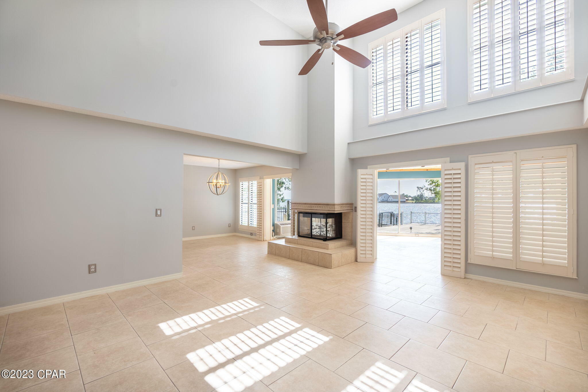 Property Photo:  2714 Country Club Drive  FL 32444 