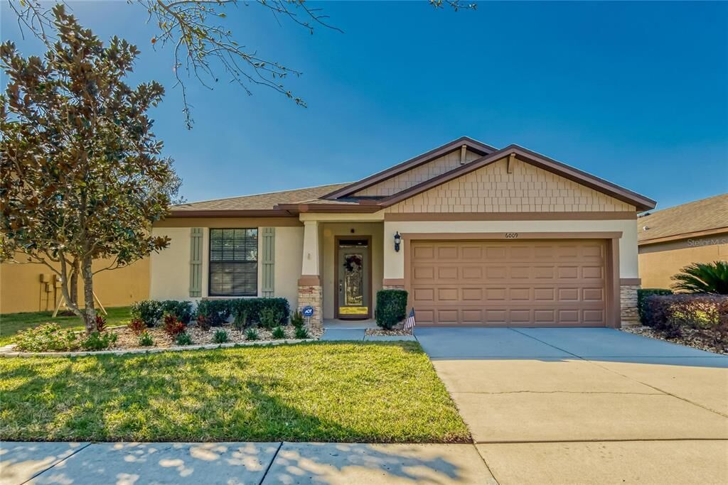 Property Photo:  6009 Magnolia Park Boulevard  FL 33578 