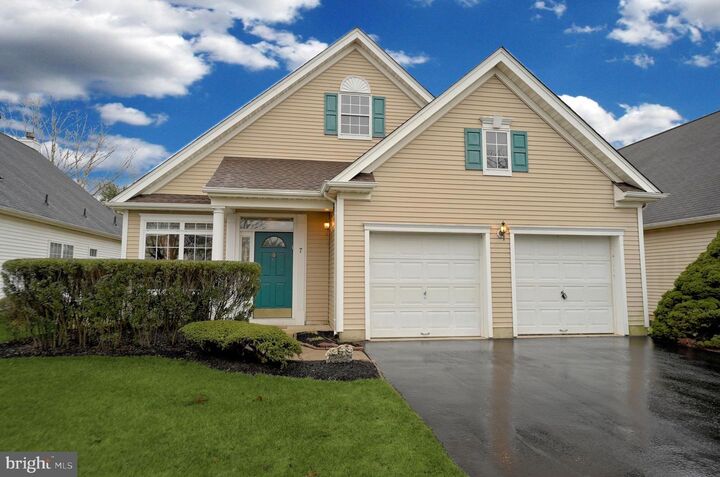 7 Honeyflower Lane  West Windsor NJ 08550 photo