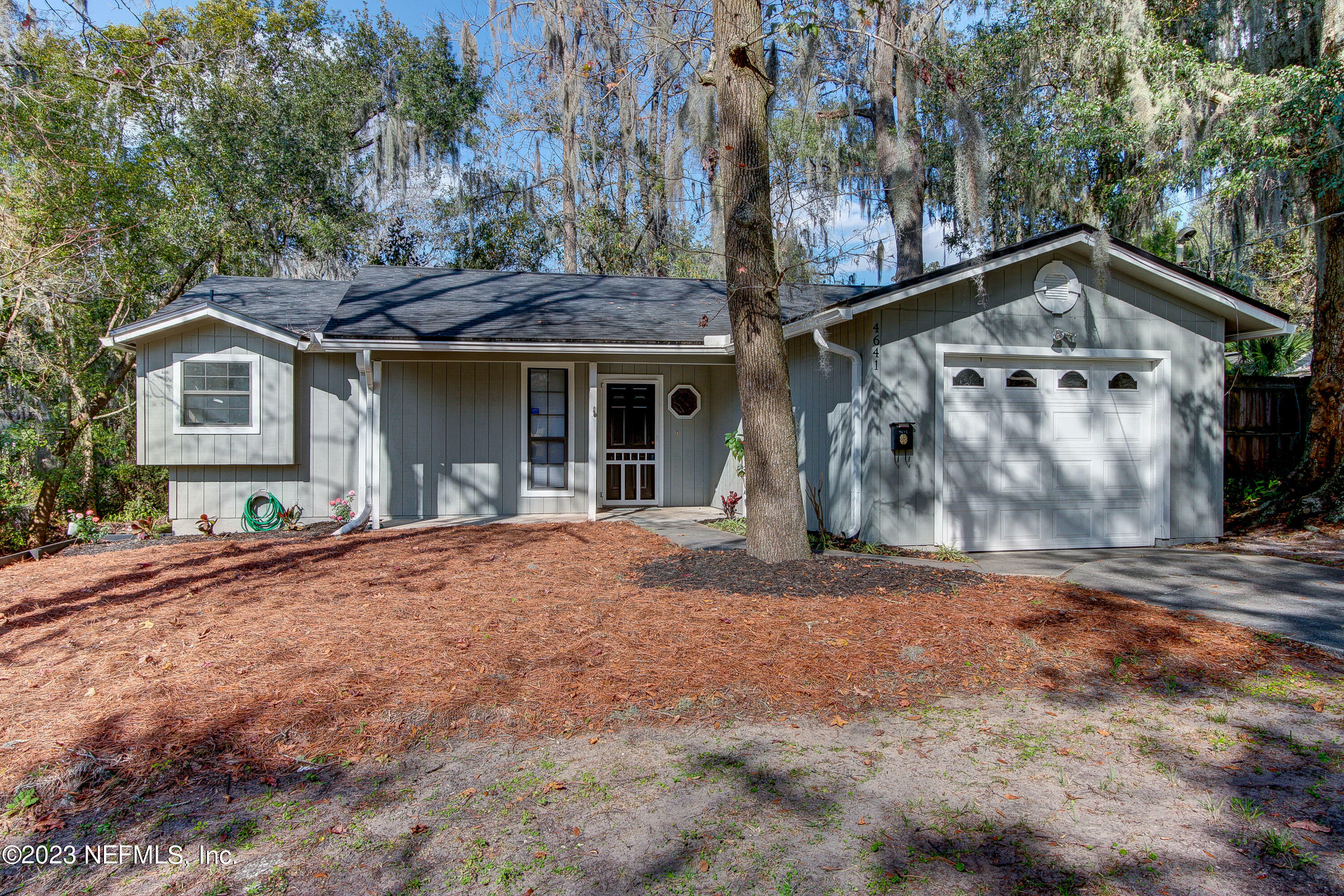 Property Photo:  4641 Yerkes Street  FL 32205 