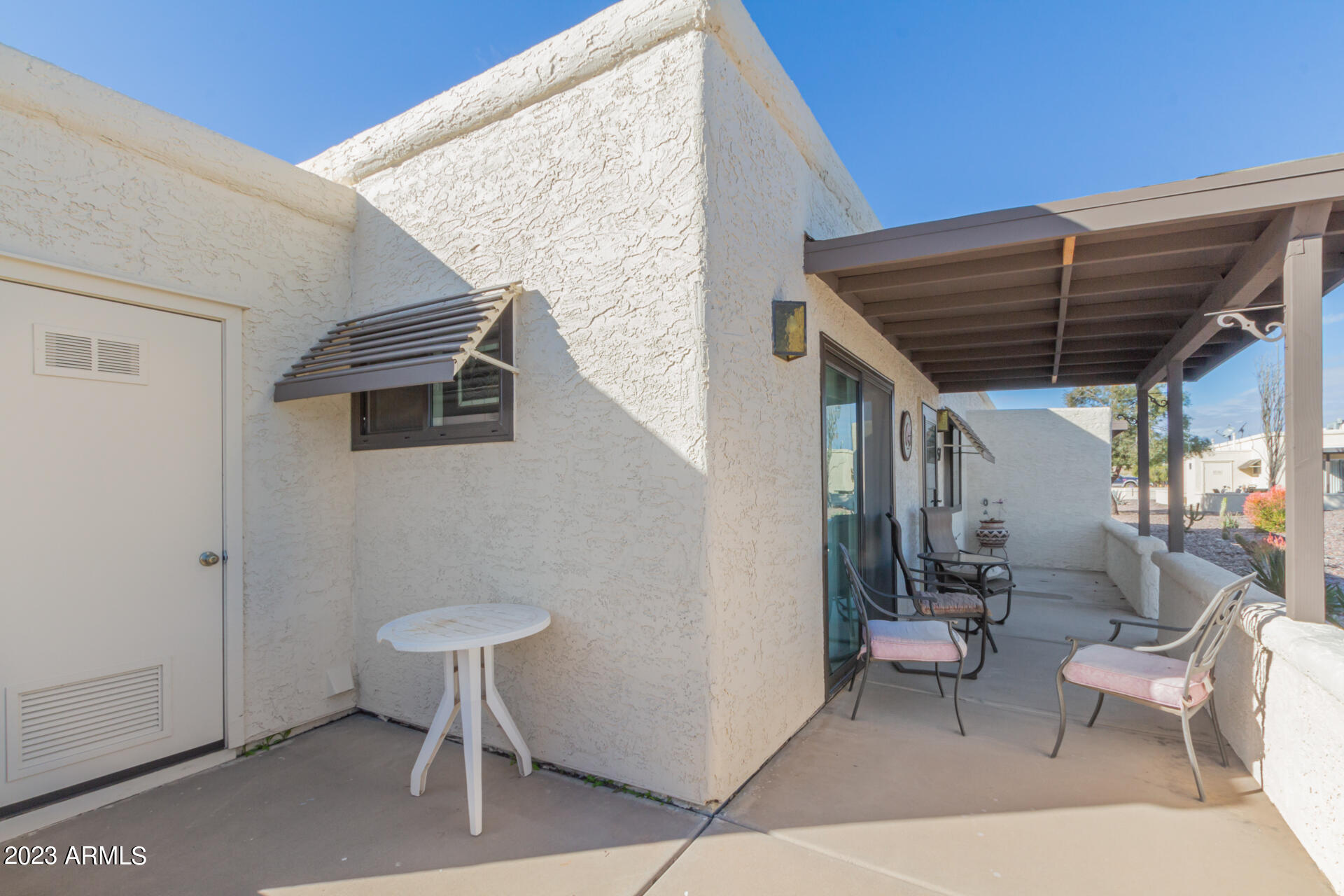 Property Photo: 851 E Lancaster Circle AZ 85132