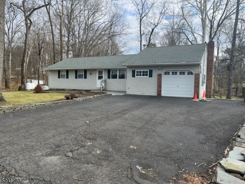 Property Photo: 944 E Walnut Dr NJ 07860