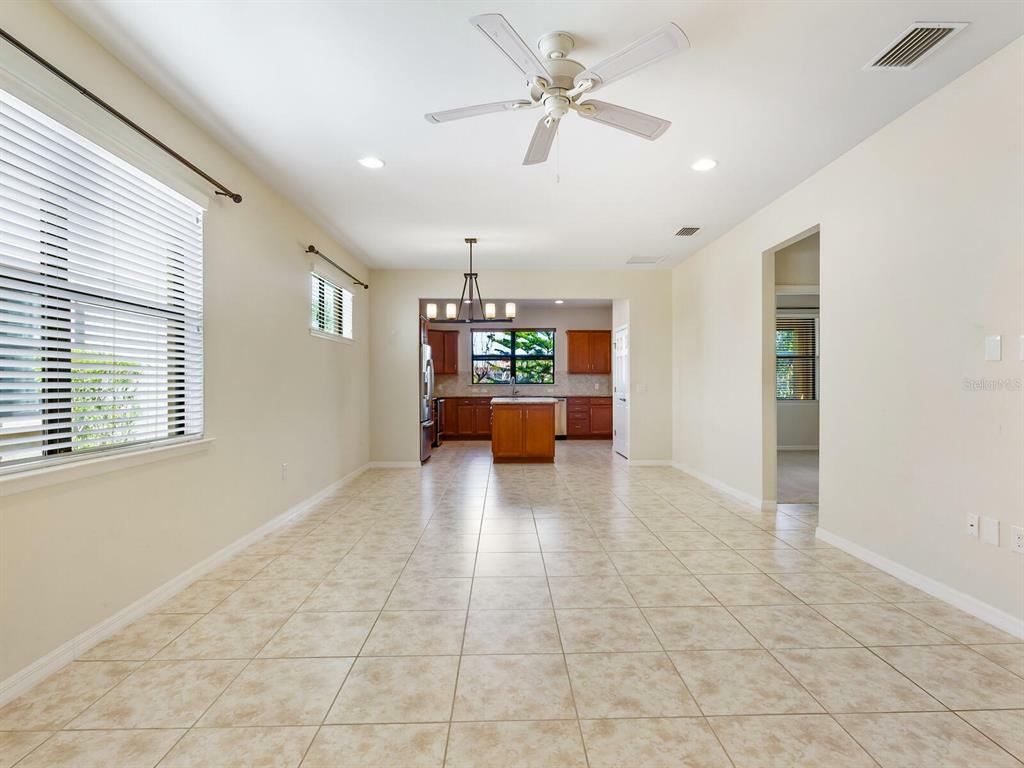 Property Photo:  13890 Lido Street  FL 34293 