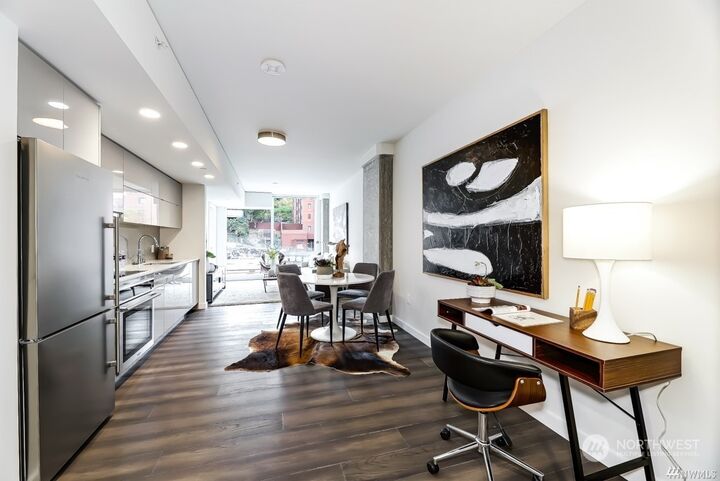 Property Photo:  450 S Main Street 502  WA 98104 