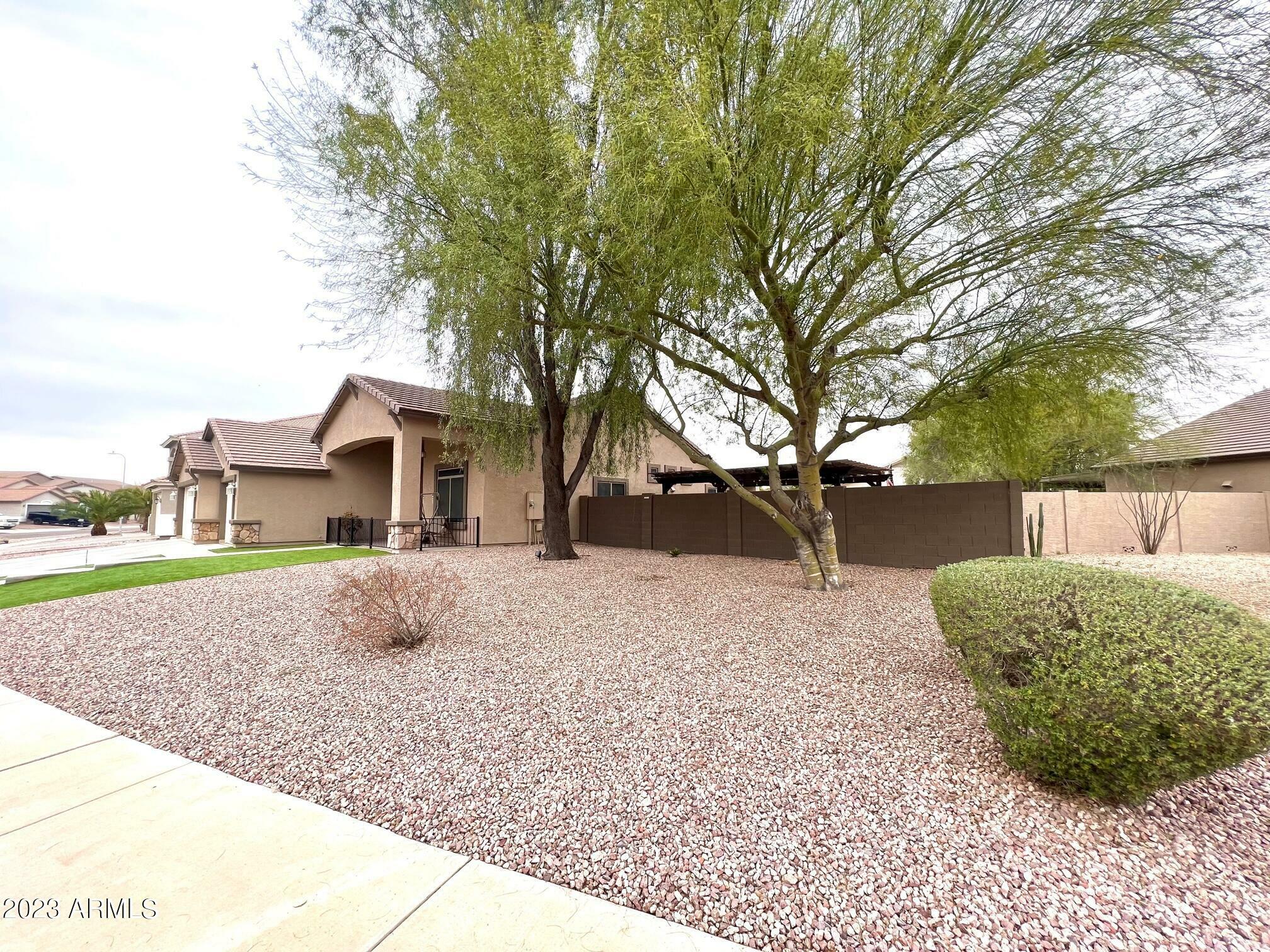 Property Photo:  4201 S 76th Lane  AZ 85043 