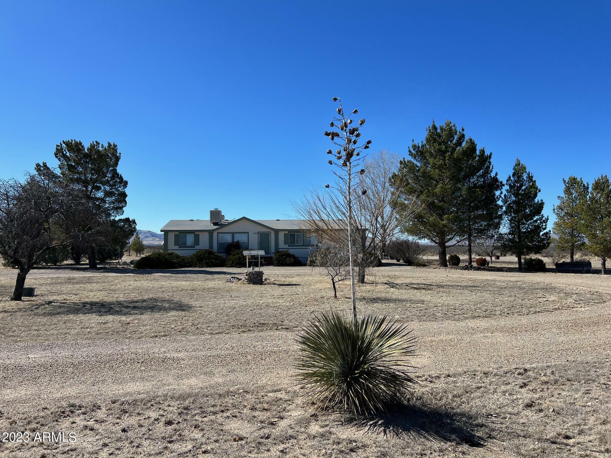 Property Photo:  2271 N Hwy 191 --  AZ 85606 