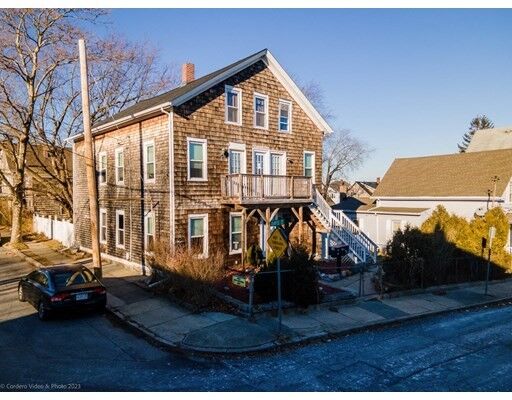 Property Photo:  15 Durfee Ct  MA 02740 