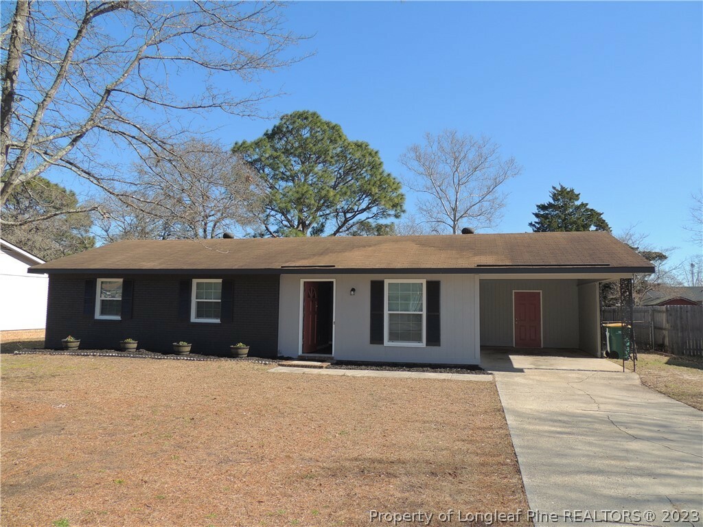 Property Photo:  5965 Richfield Avenue  NC 28348 