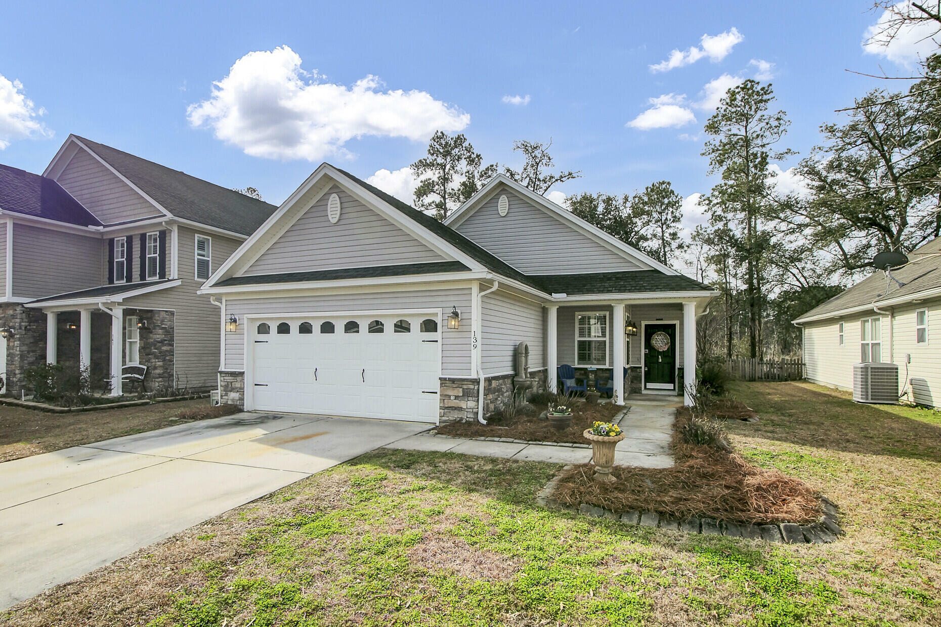 Property Photo:  139 Kimberton Avenue  SC 29461 