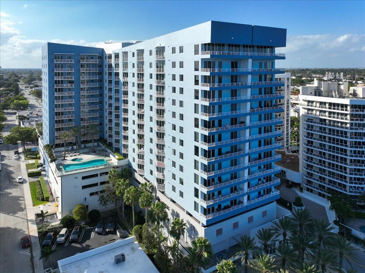 Property Photo:  1551 N Flagler Drive 706  FL 33401 