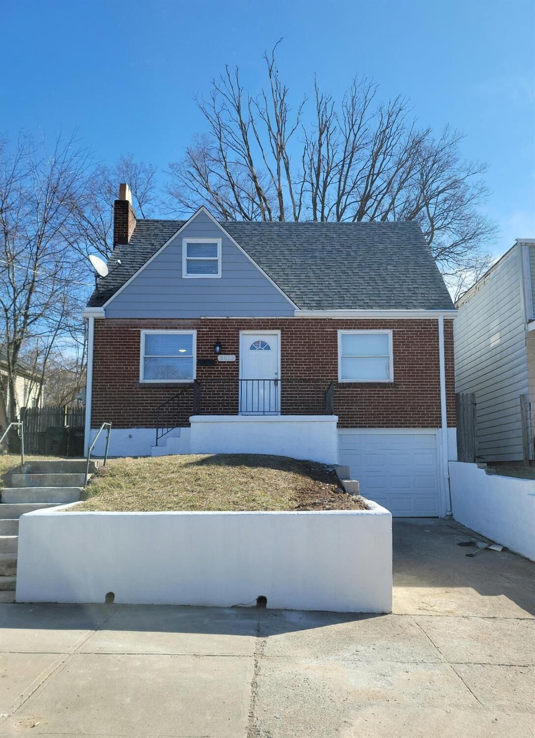 Property Photo:  3812 Llewellyn Ave  OH 45223 