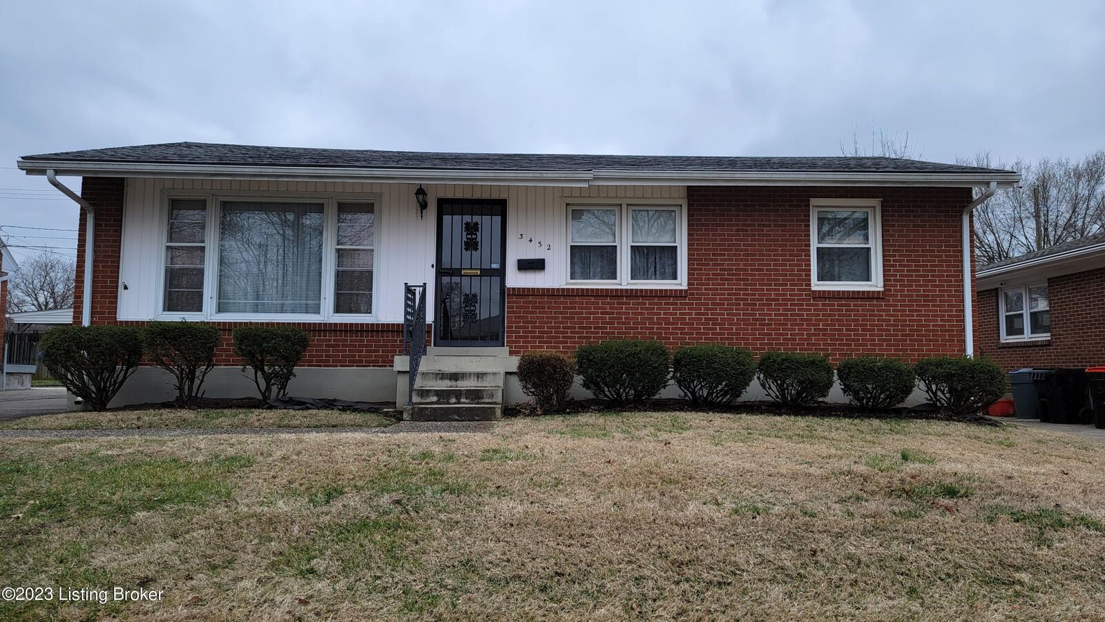 Property Photo:  3432 Bryan  KY 40220 