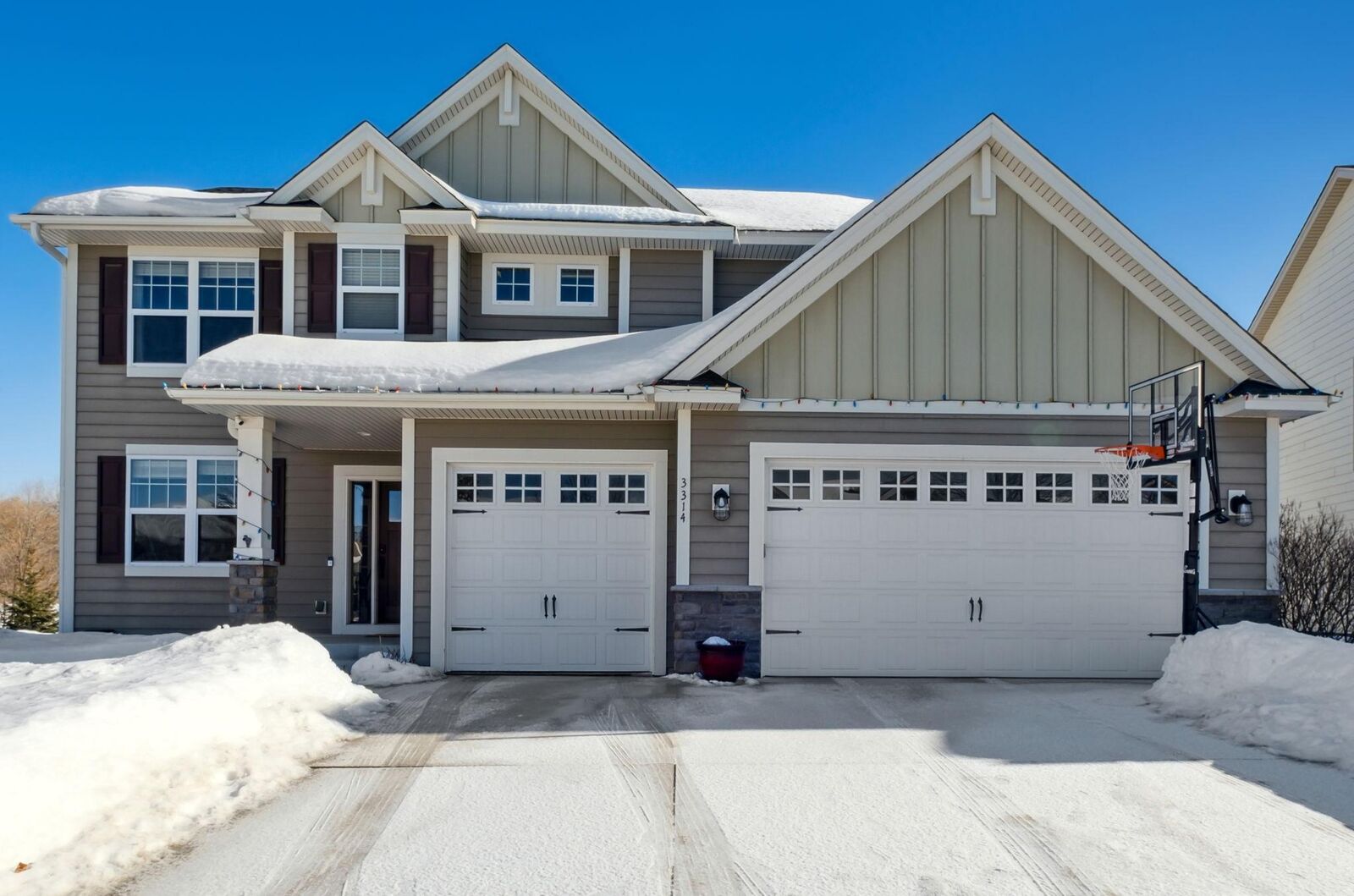 Property Photo: 3314 Butternut Drive MN 55340