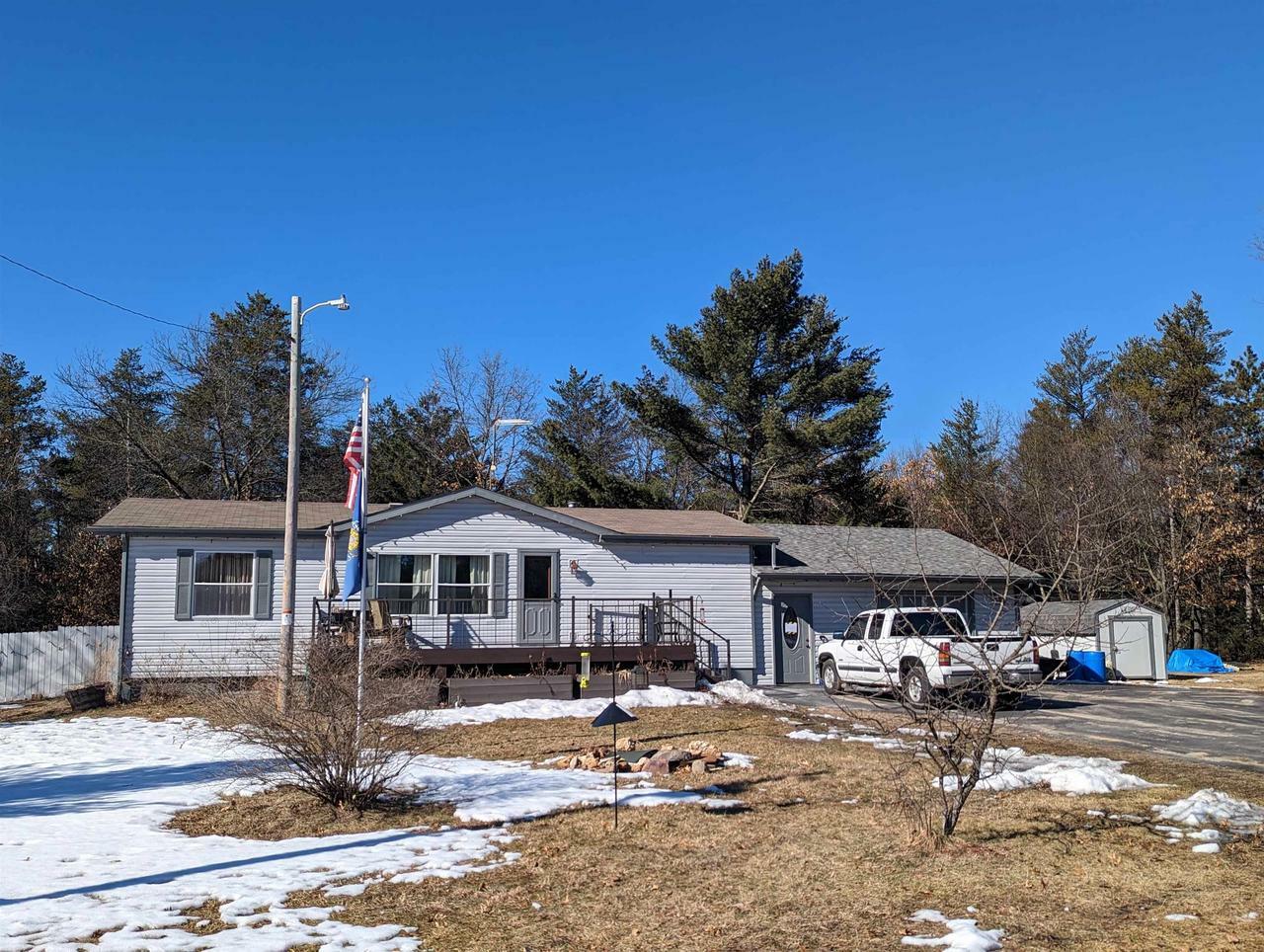 Property Photo:  1198 Fawn Ct  WI 53936 