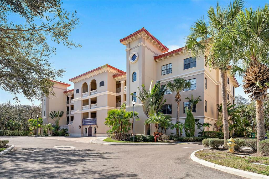 Property Photo: 7804 Lake Vista Court 302 FL 34202