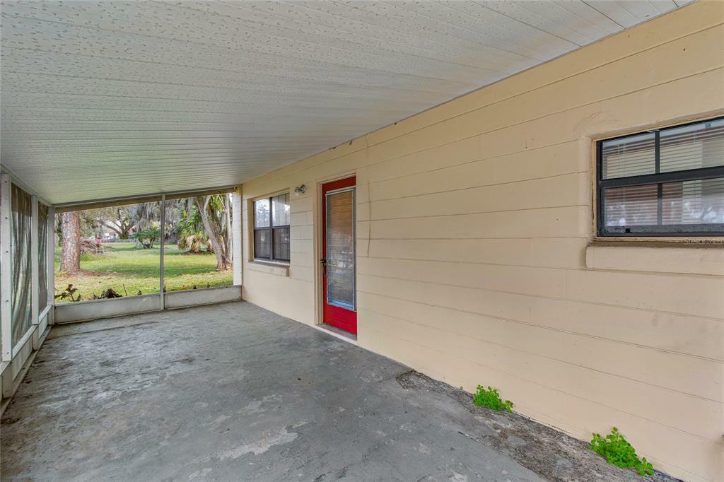 Property Photo:  32646 Lake Eustis Drive  FL 32778 