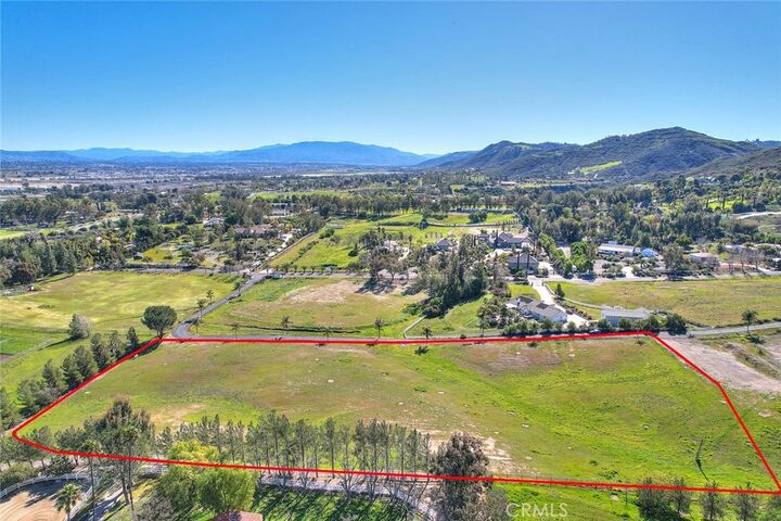 Property Photo:  0 Hawthorn  CA 92562 