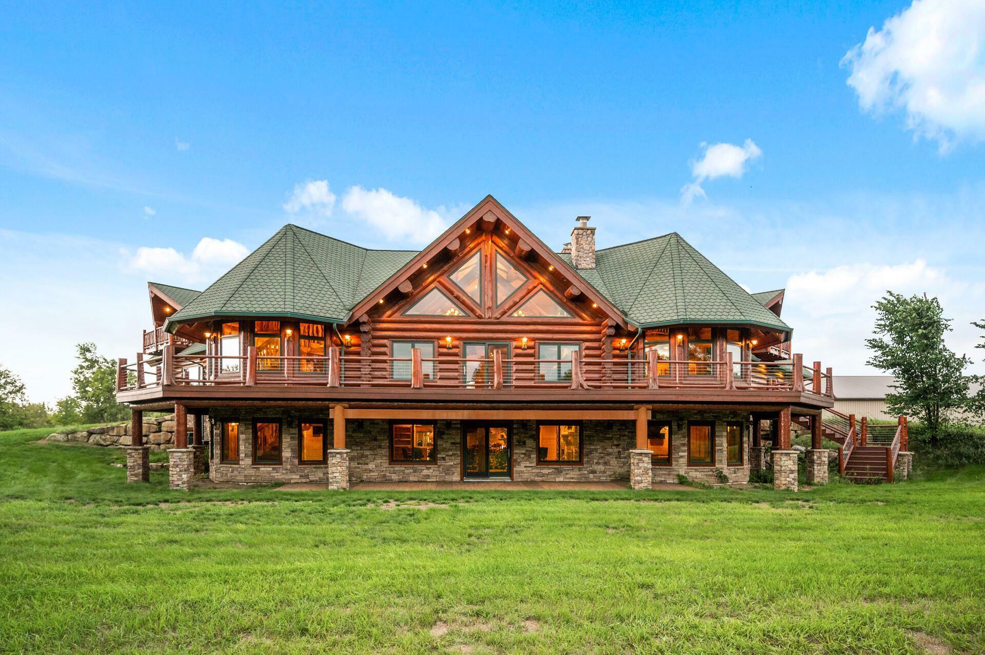 Property Photo: 16550 County Road 40 MN 55315
