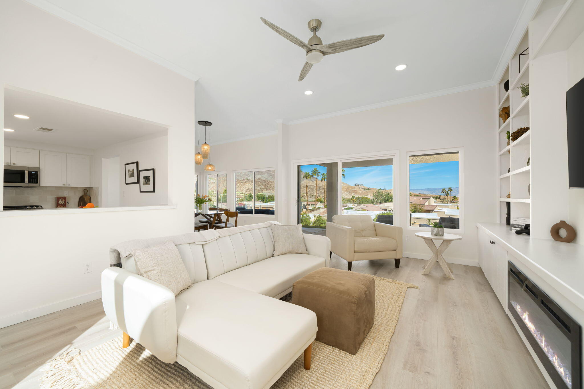 Property Photo:  72312 Valley Crest  CA 92260 