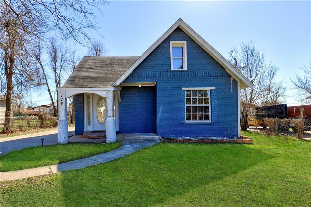 Property Photo: 728 SE 40th Street OK 73129