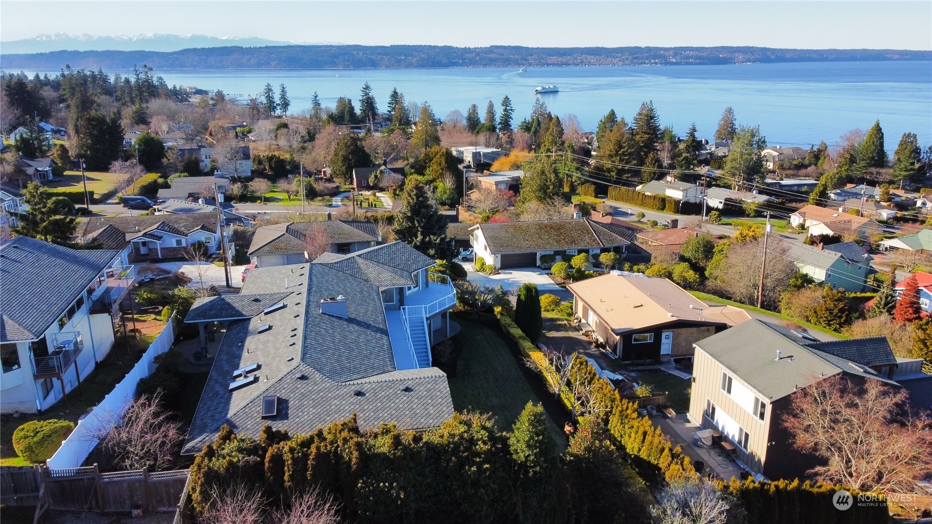 Property Photo:  5011 Alki Drive  WA 98203 