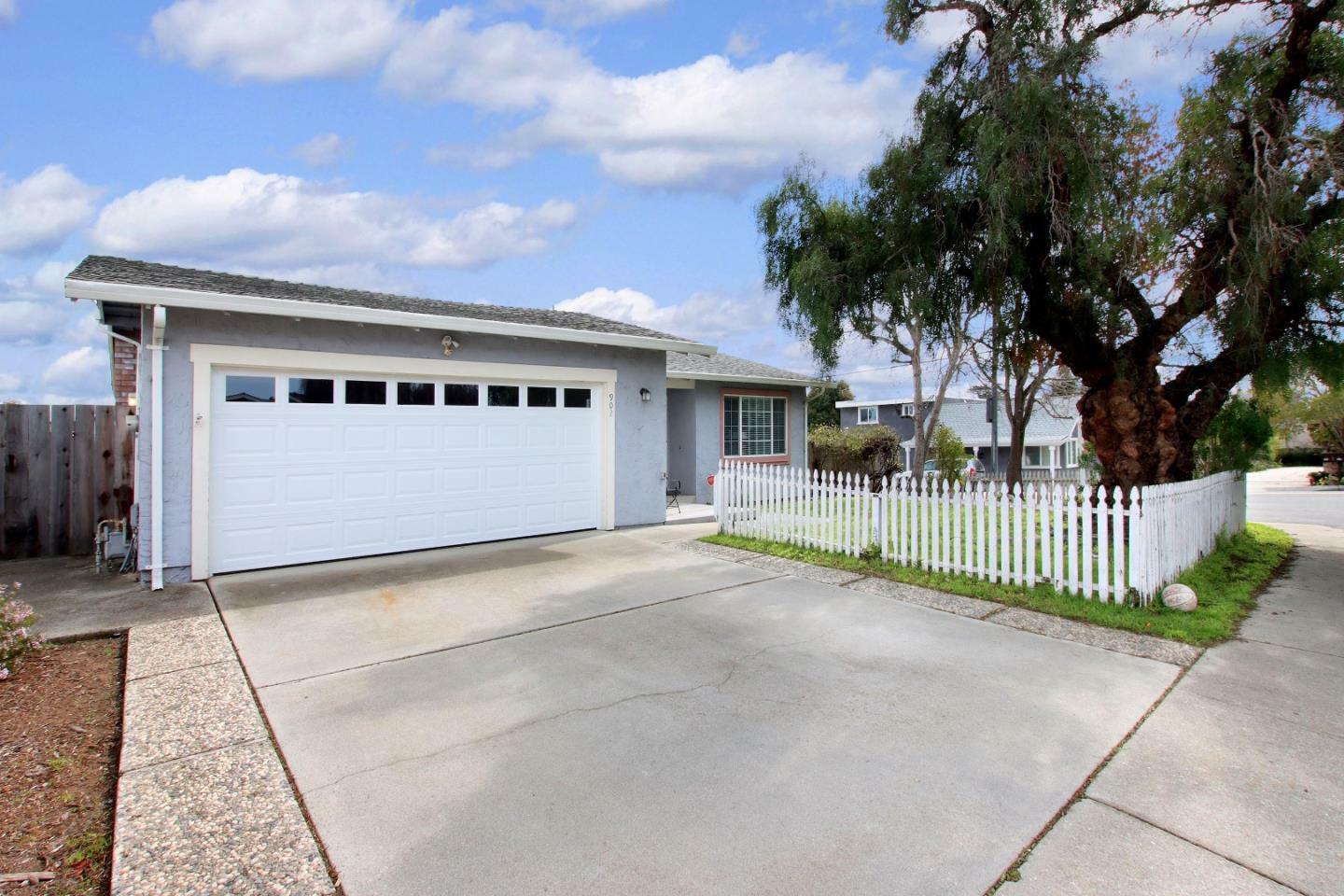 Property Photo:  902 Pellegrini Street  CA 95062 