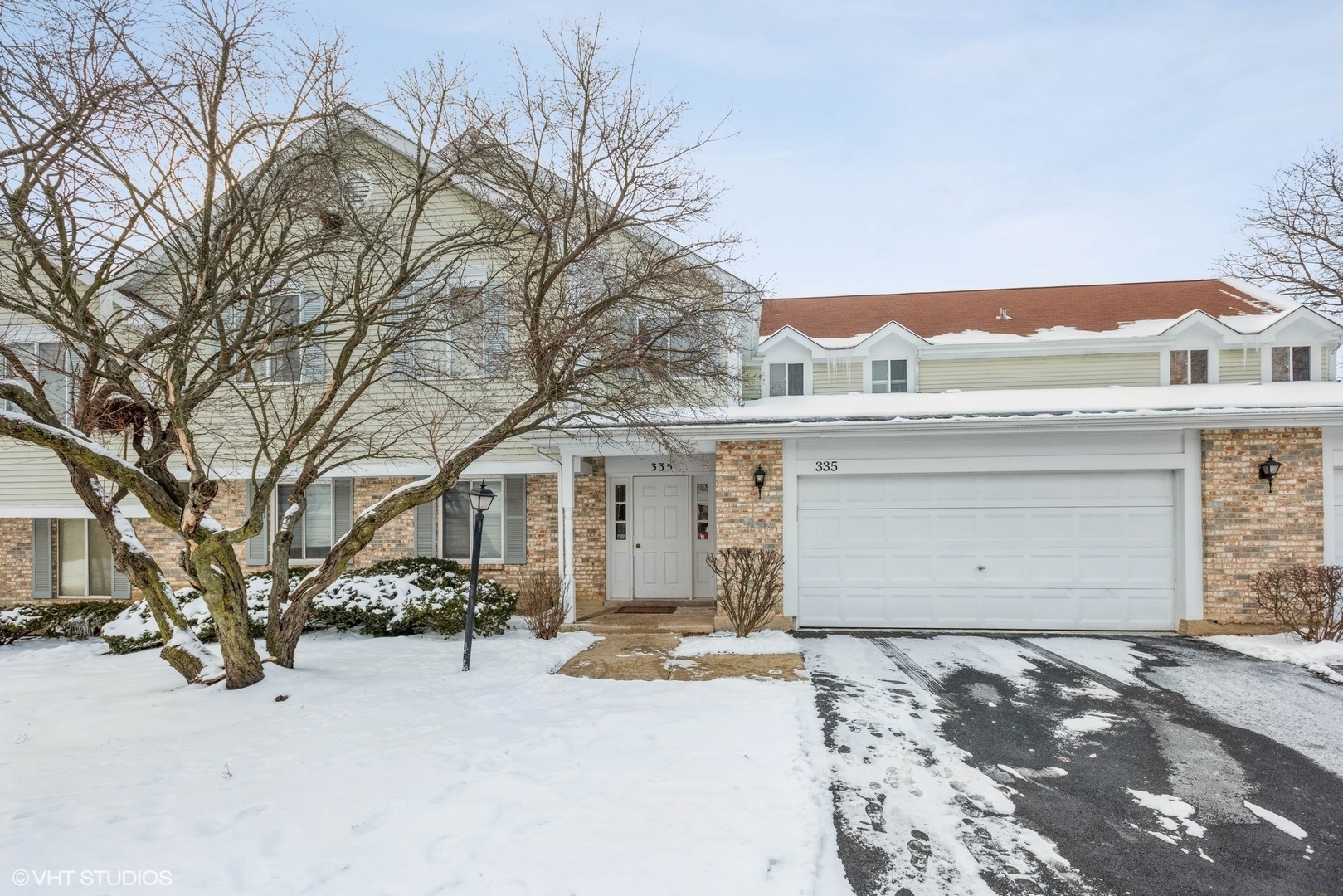 Property Photo:  335 Springlake Lane B  IL 60504 