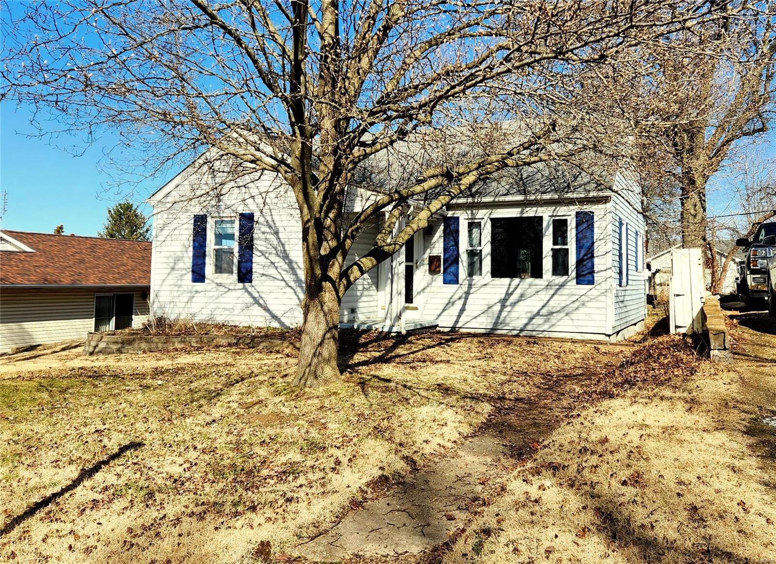 Property Photo:  415 10th Street  MO 63019 