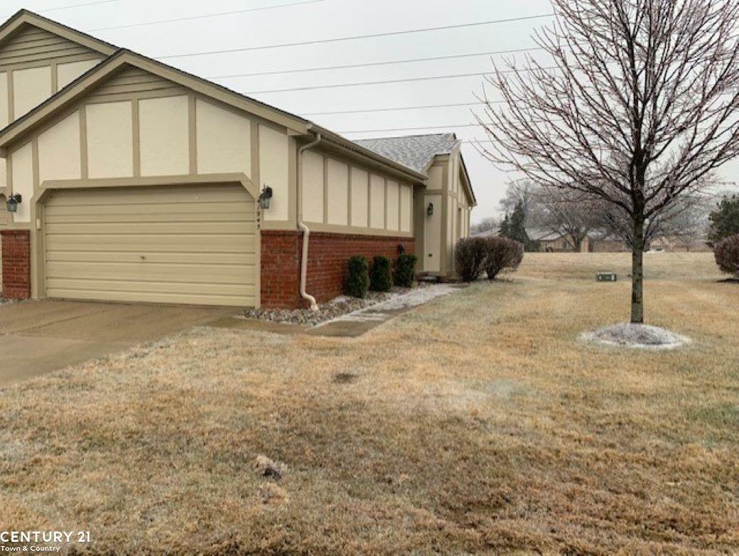 Property Photo:  41945 Brookview Lane  MI 48038 