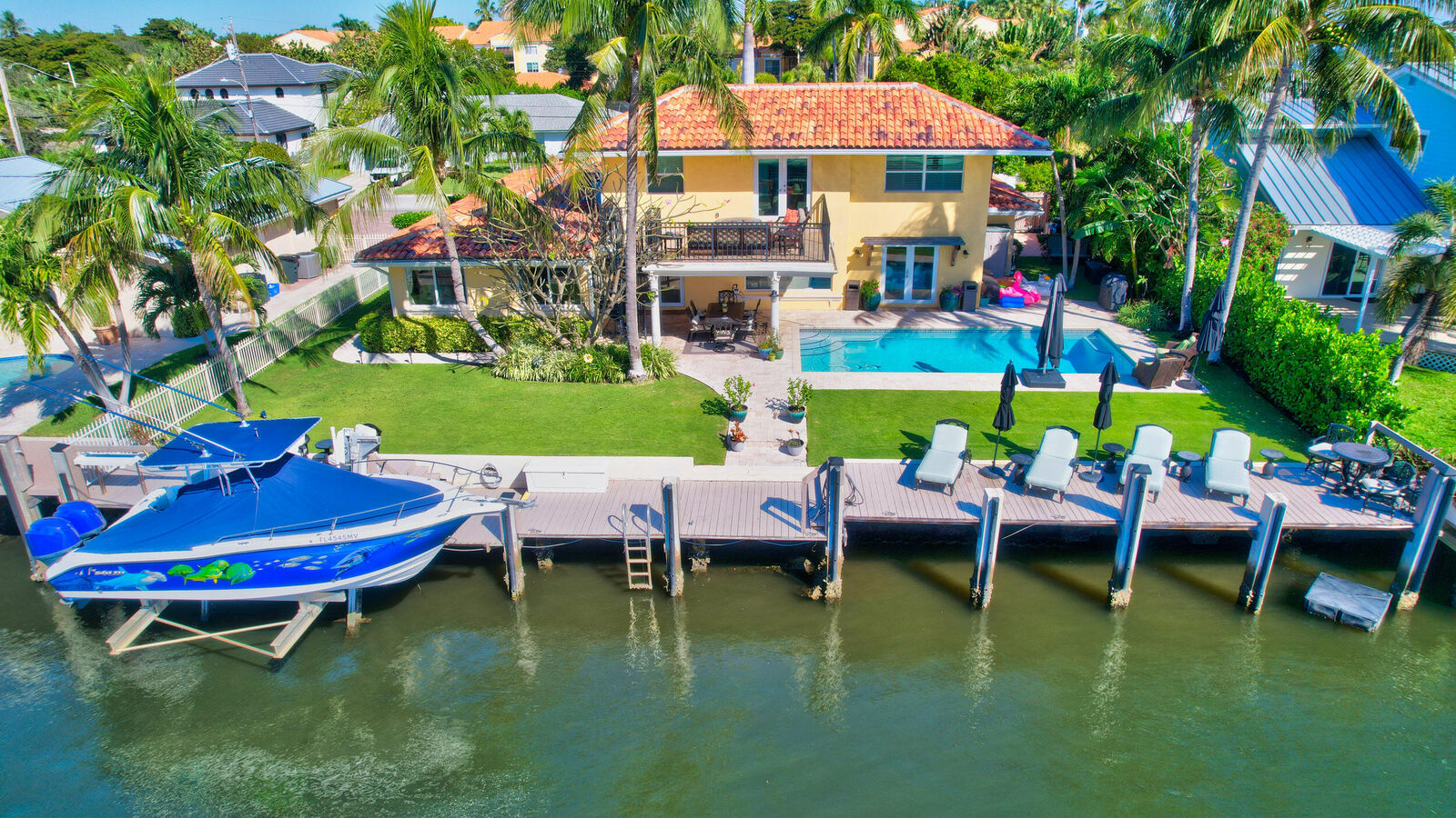 Property Photo: 165 Lucina Drive FL 33462