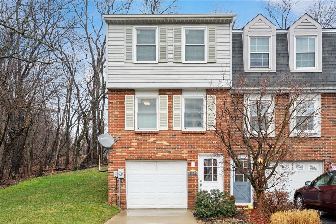 Property Photo:  7716 Lafayette Sq  PA 15001 