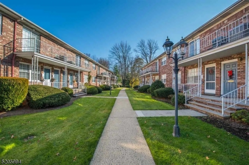 800 Old Springfield Ave 19  Summit City NJ 07901 photo
