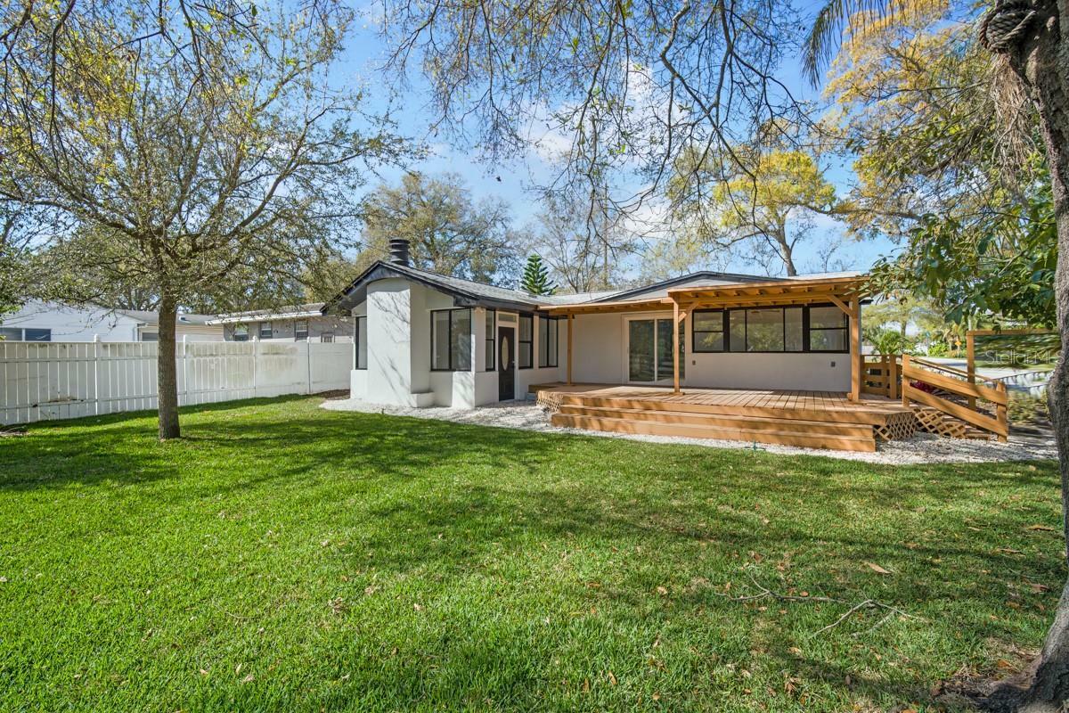 Property Photo: 4969 16th Street N FL 33703