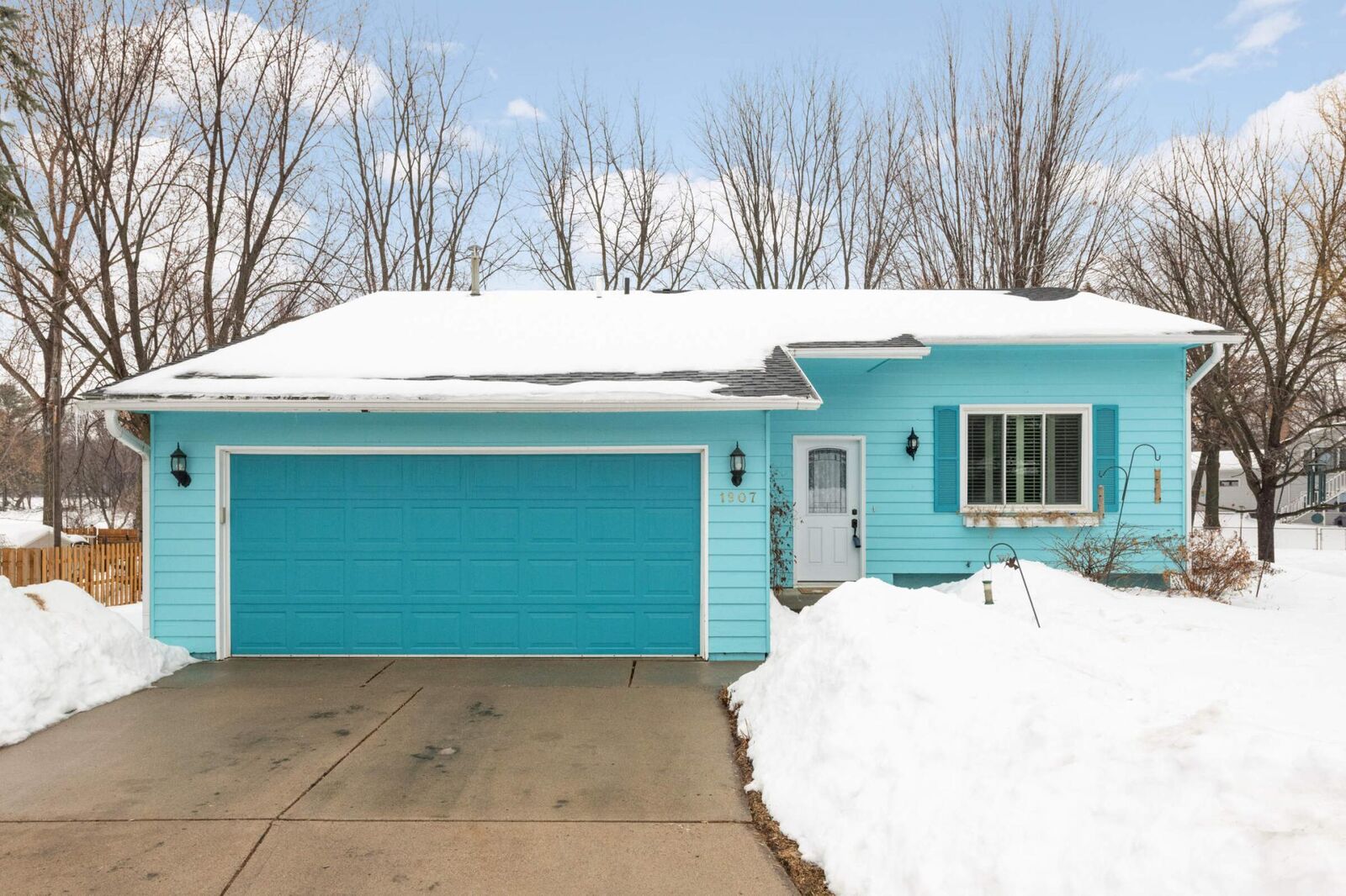 Property Photo:  1907 Adams Court  MN 55057 