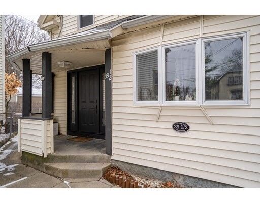 Property Photo: 39-1/2 Claflin St MA 01757