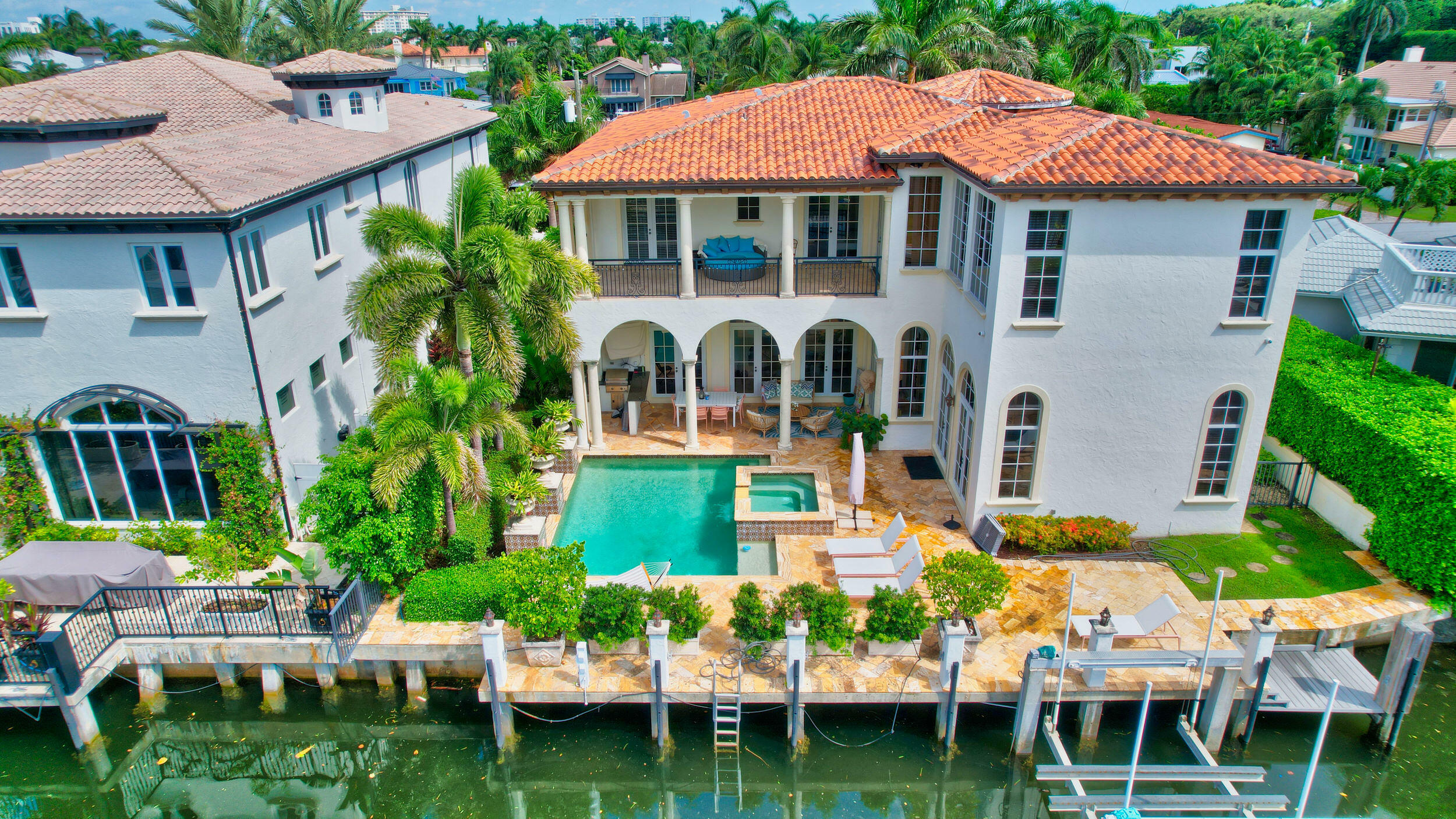 Property Photo: 1040 Lewis Cove Road FL 33483