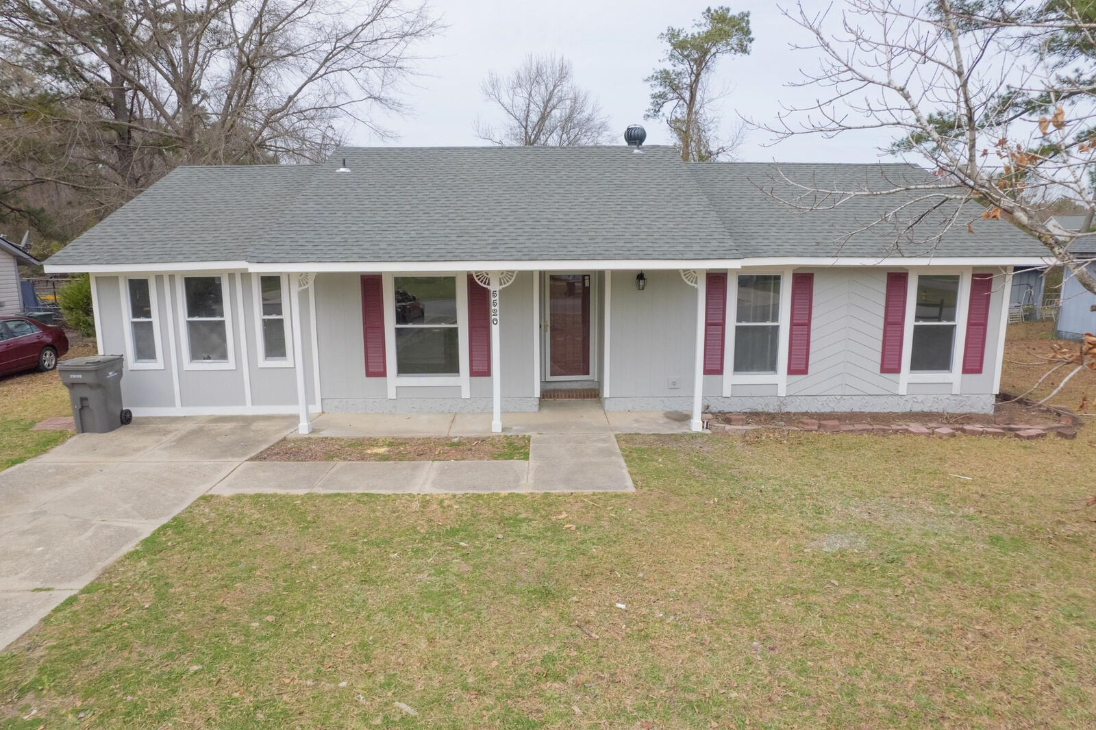 Property Photo: 5520 Heather Street NC 28348