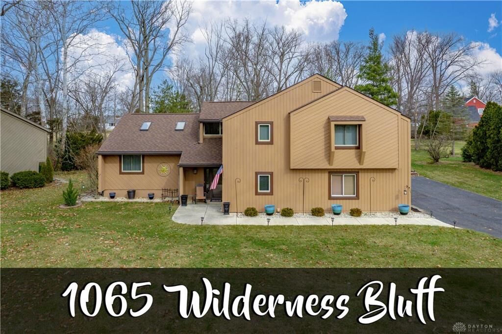 Property Photo:  1065 Wilderness Bluff  OH 45371 