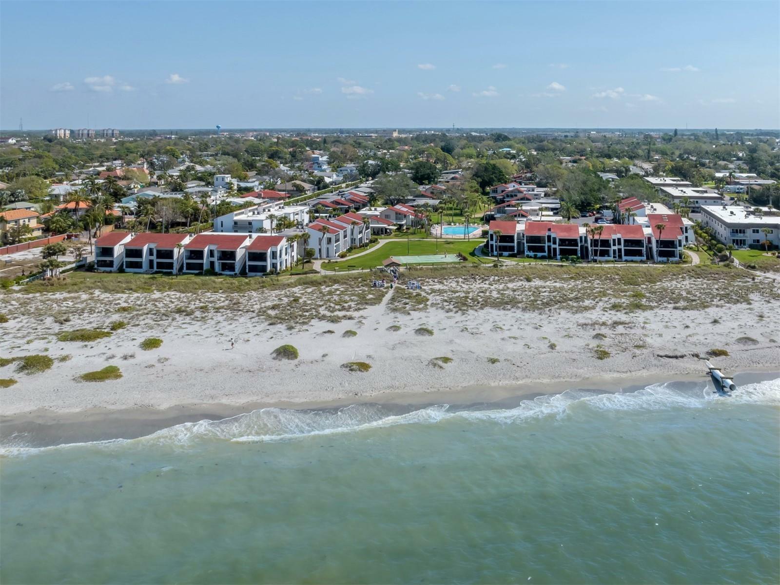 Property Photo: 500 Park Boulevard S 106 FL 34285