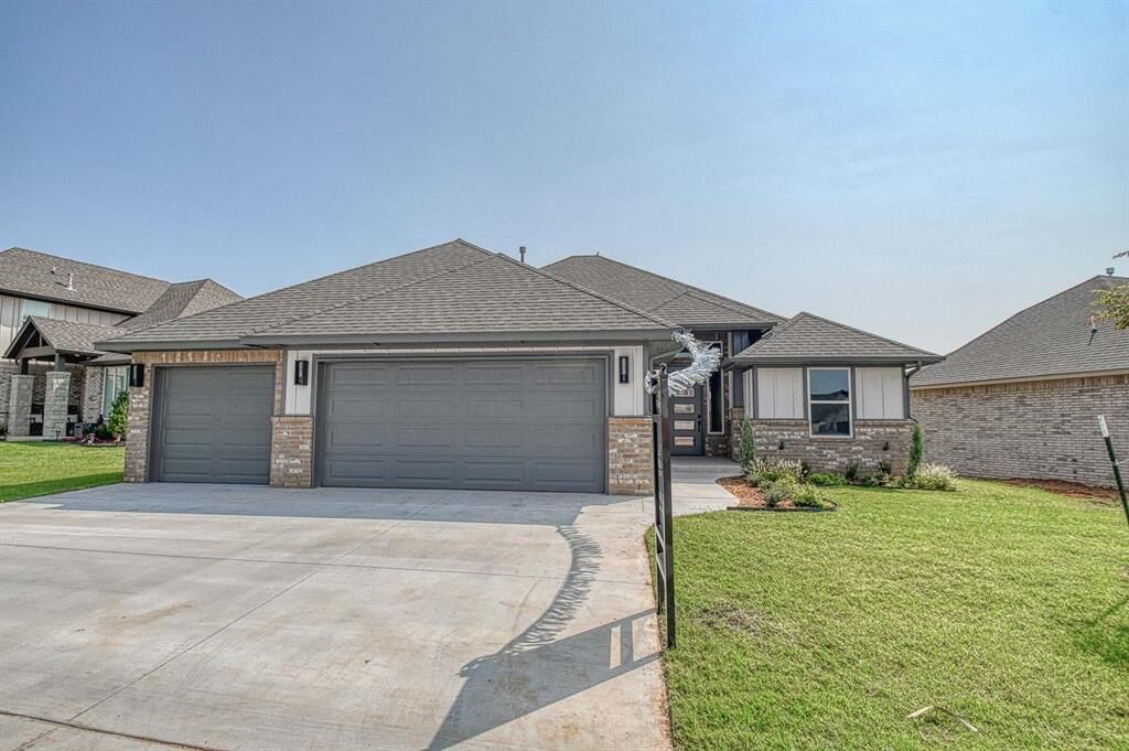 Property Photo: 4704 Bermuda Drive OK 73064
