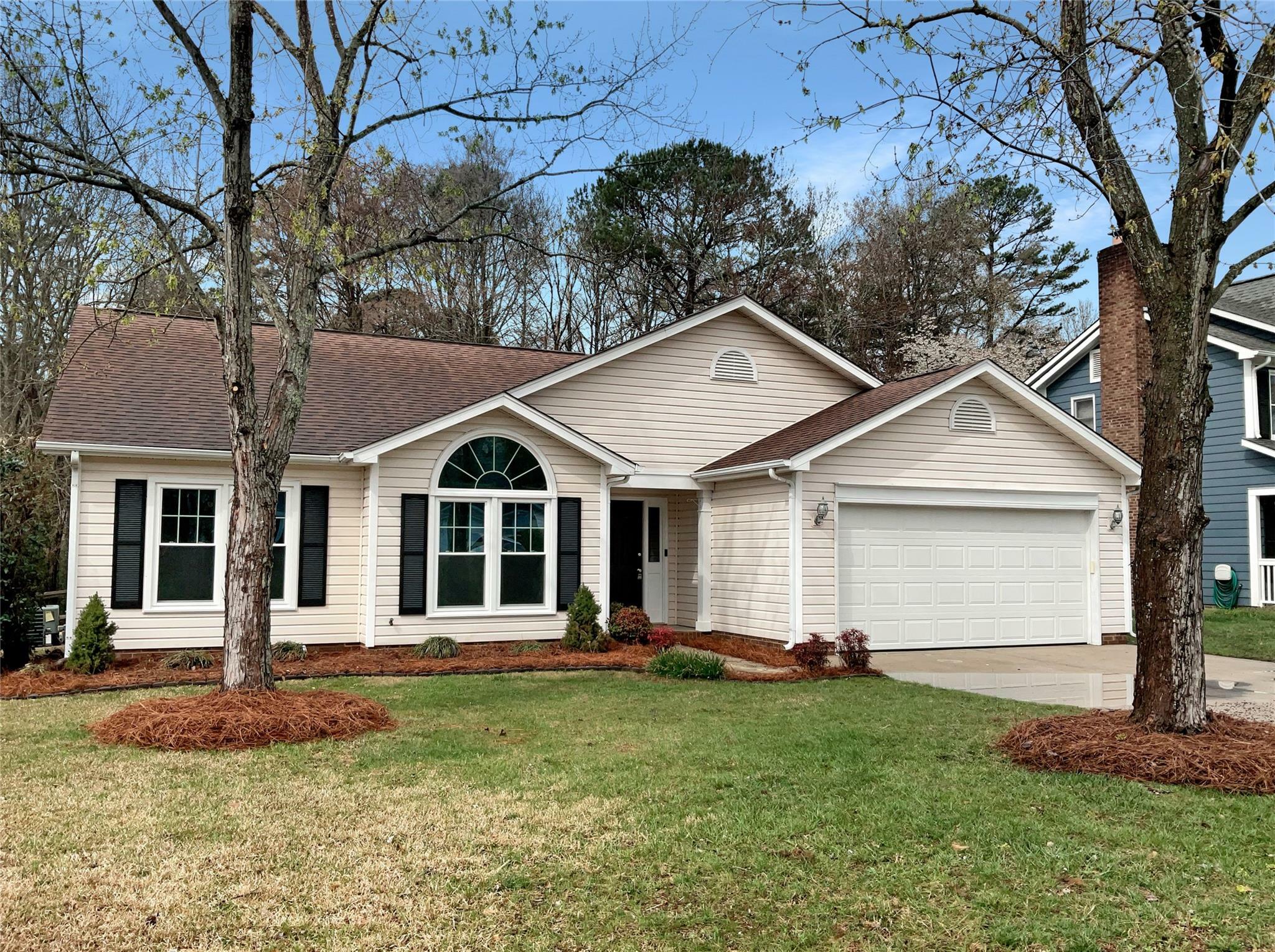 Property Photo:  1815 Running Brook Road  NC 28214 