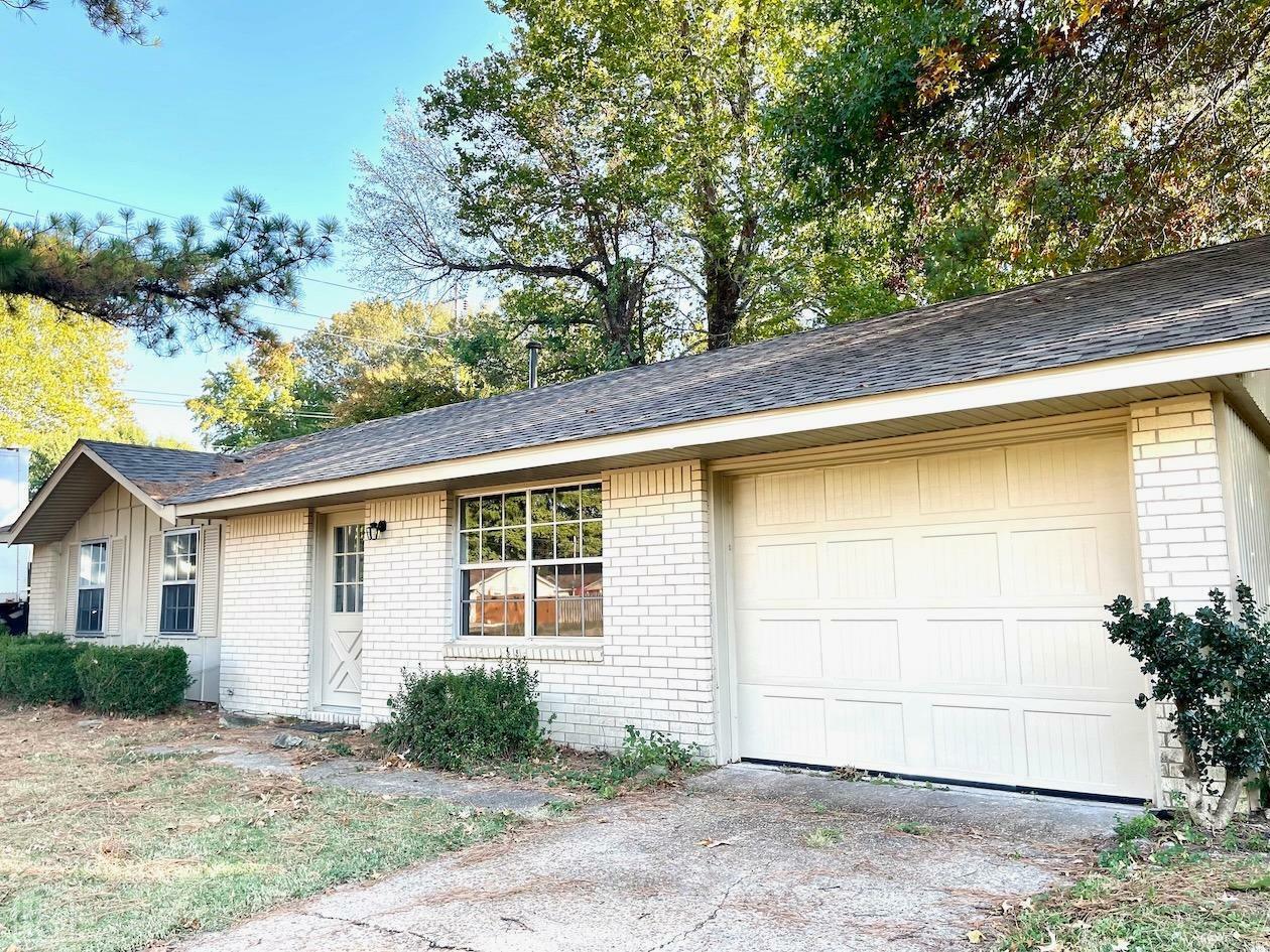 Property Photo:  1915 Rosemond Avenue  AR 72401 