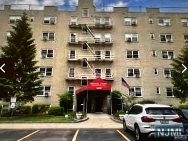 Property Photo: 2205 North Central Road 2A NJ 07024
