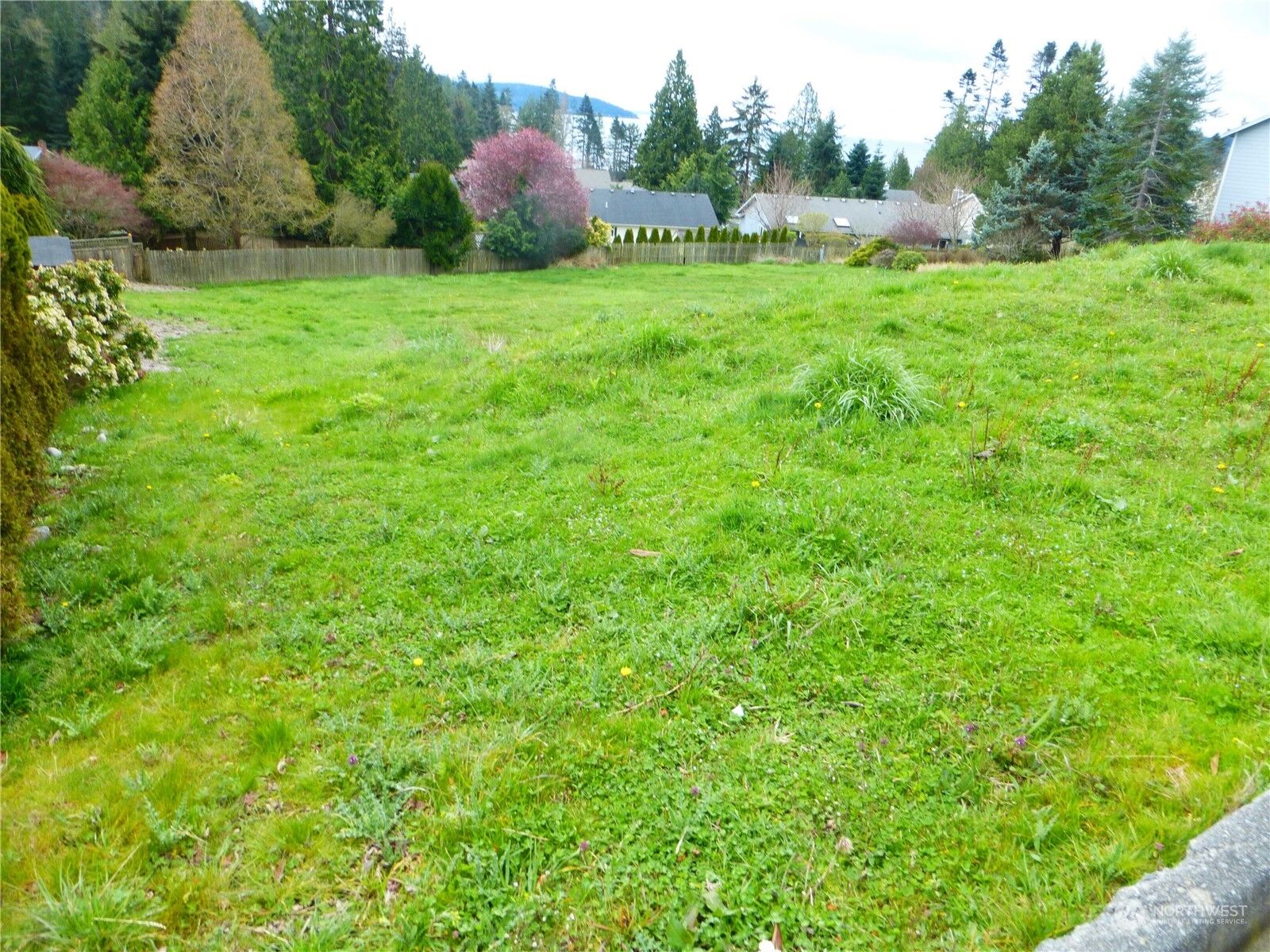 Property Photo: 4505 Queen Ann Way WA 98221